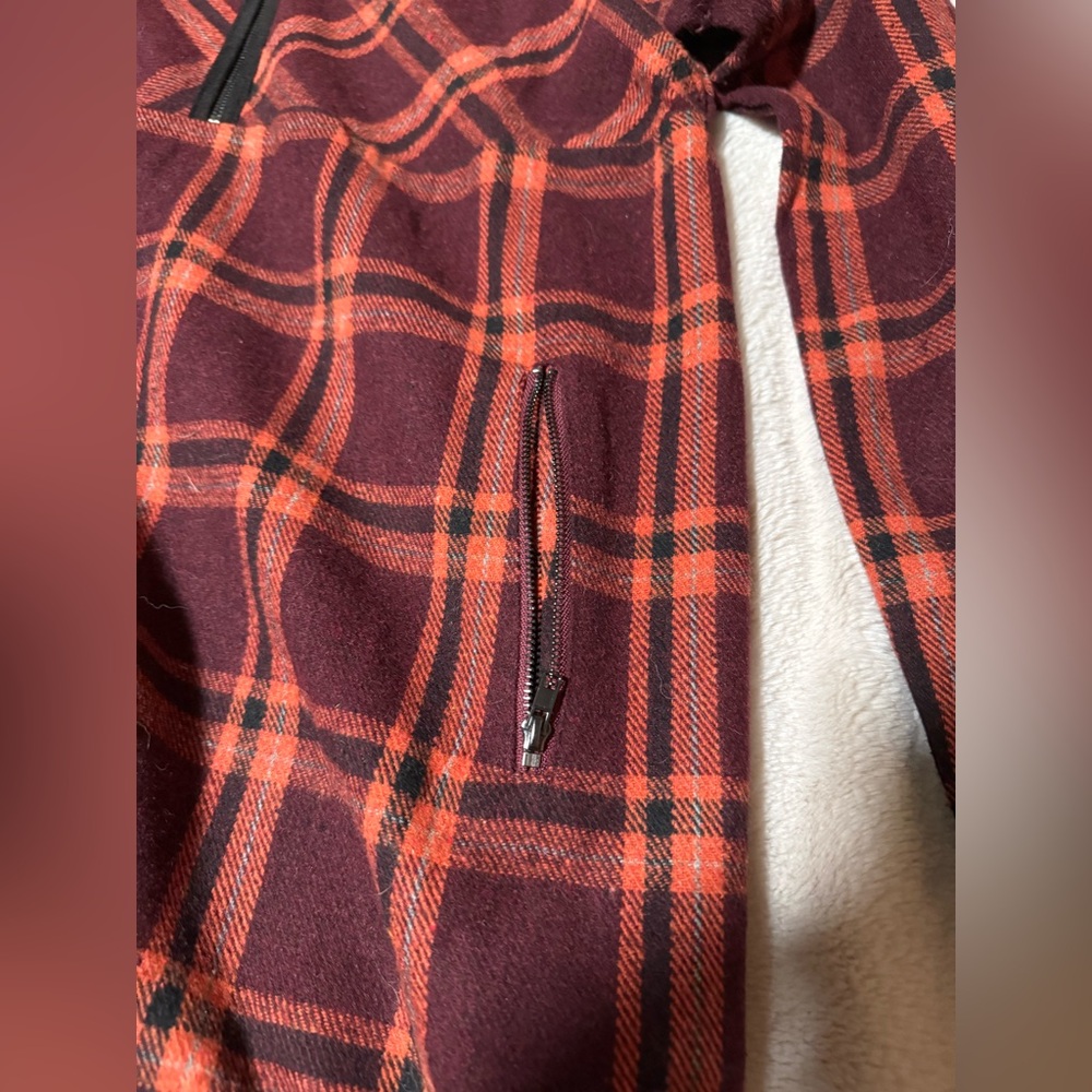 Half zip plaid pullover - Picture 3 of 5